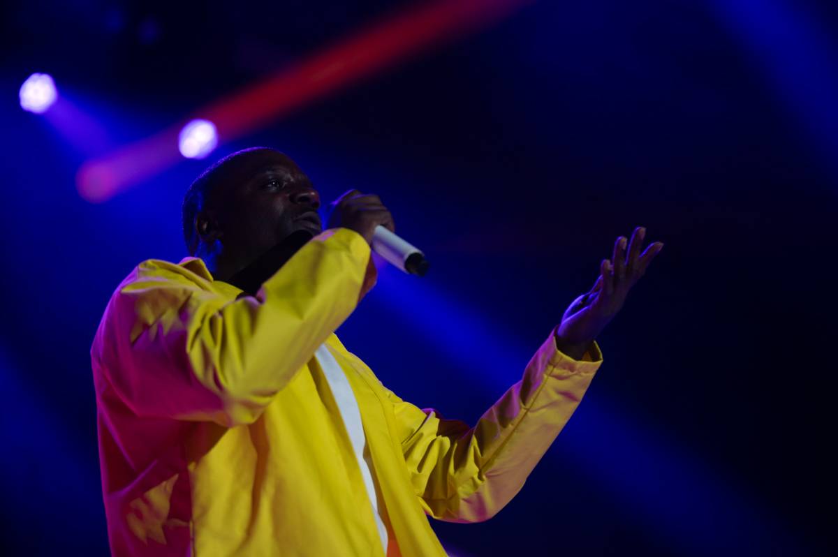 Do Prahy dorazil hvězdný Akon. Fanoušky rozhýbal svými hity