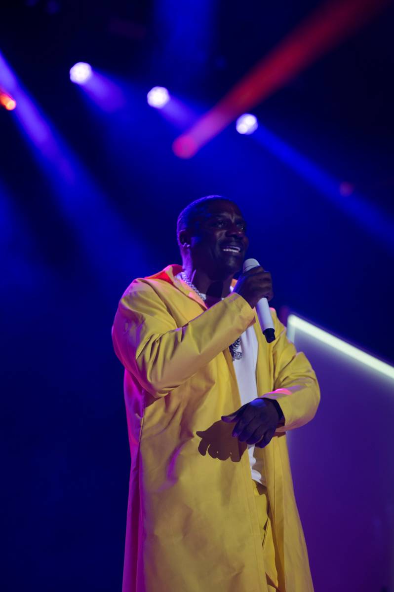 Do Prahy dorazil hvězdný Akon. Fanoušky rozhýbal svými hity