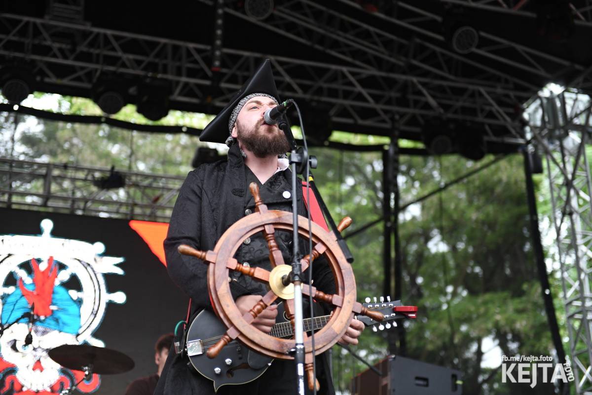 Punk's not dead, vy volové! Tři sestry do Ledáren pozvaly UK Subs, S.P.S. i tribute Plexis