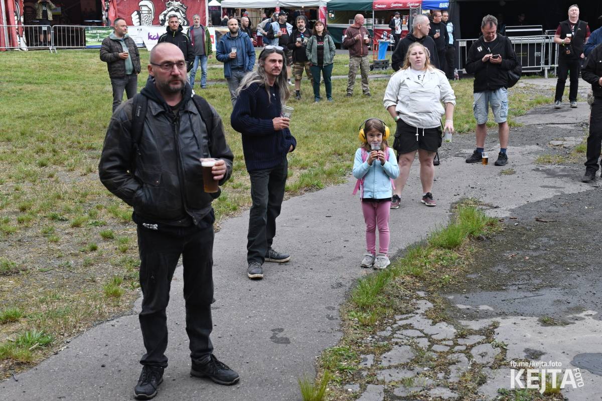 Punk's not dead, vy volové! Tři sestry do Ledáren pozvaly UK Subs, S.P.S. i tribute Plexis