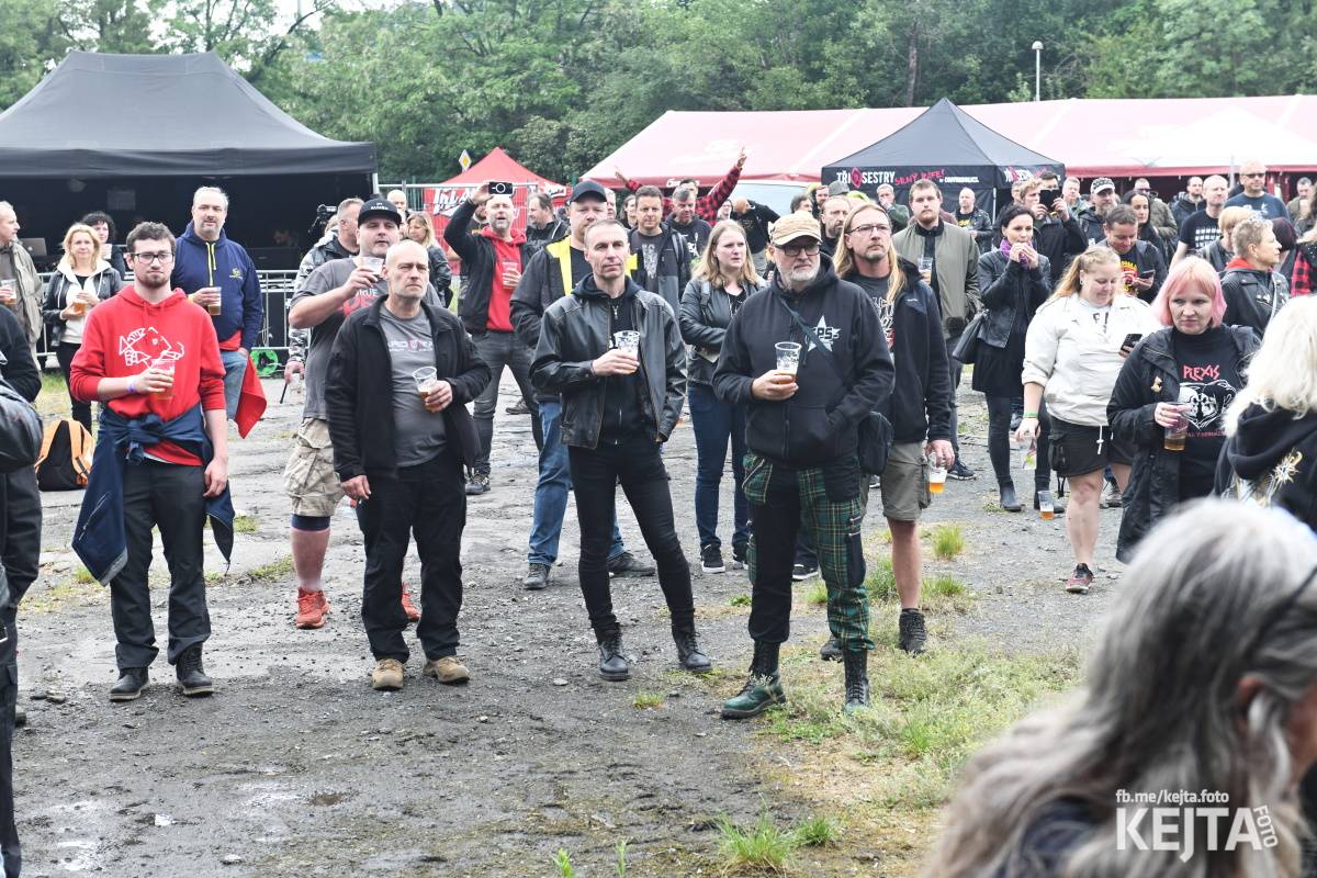 Punk's not dead, vy volové! Tři sestry do Ledáren pozvaly UK Subs, S.P.S. i tribute Plexis