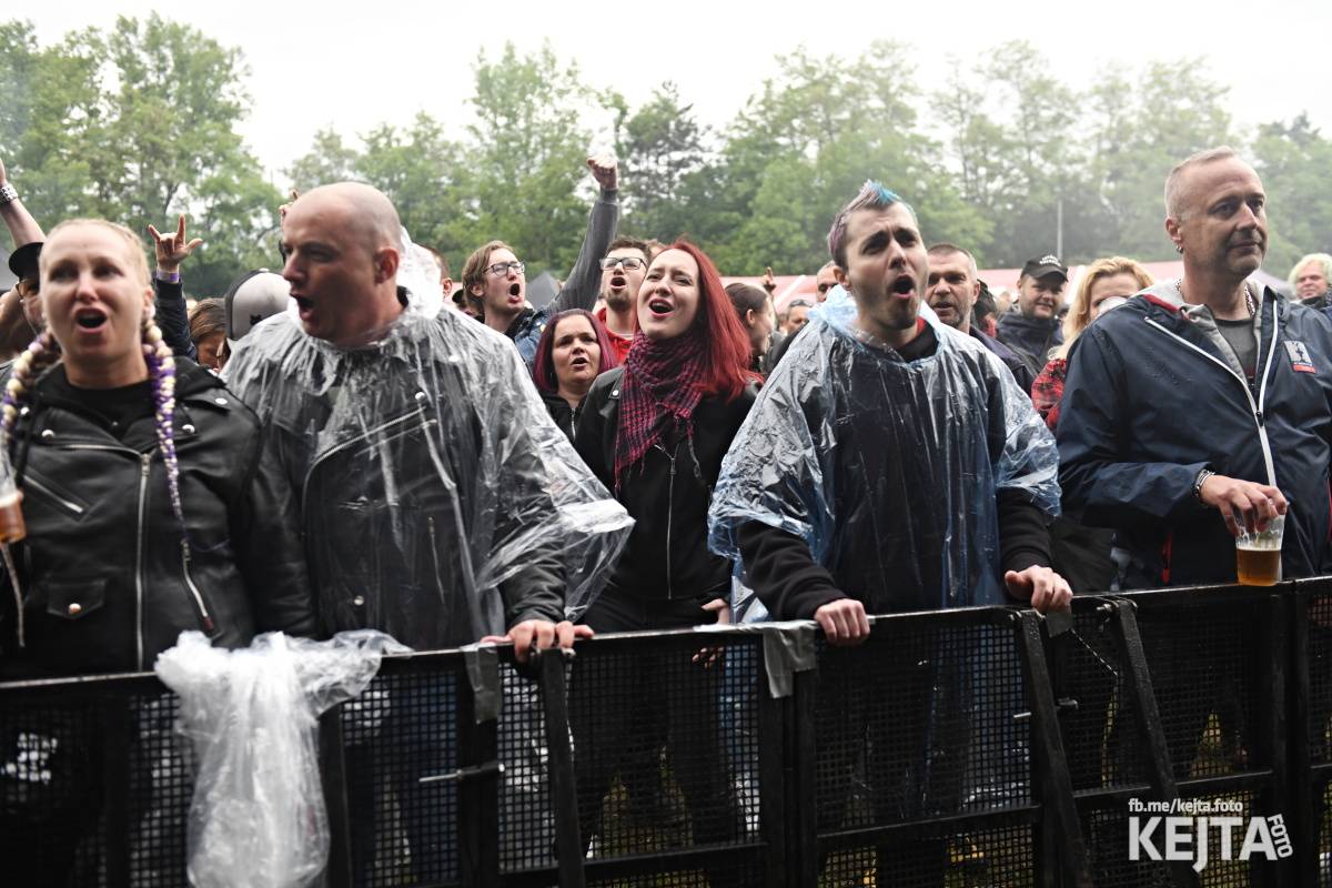 Punk's not dead, vy volové! Tři sestry do Ledáren pozvaly UK Subs, S.P.S. i tribute Plexis