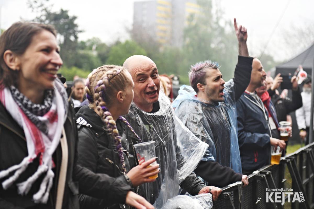 Punk's not dead, vy volové! Tři sestry do Ledáren pozvaly UK Subs, S.P.S. i tribute Plexis
