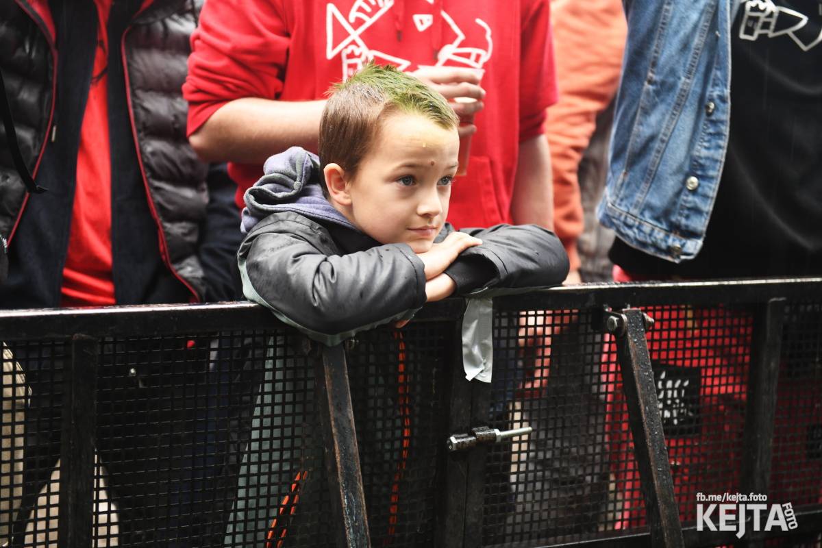 Punk's not dead, vy volové! Tři sestry do Ledáren pozvaly UK Subs, S.P.S. i tribute Plexis