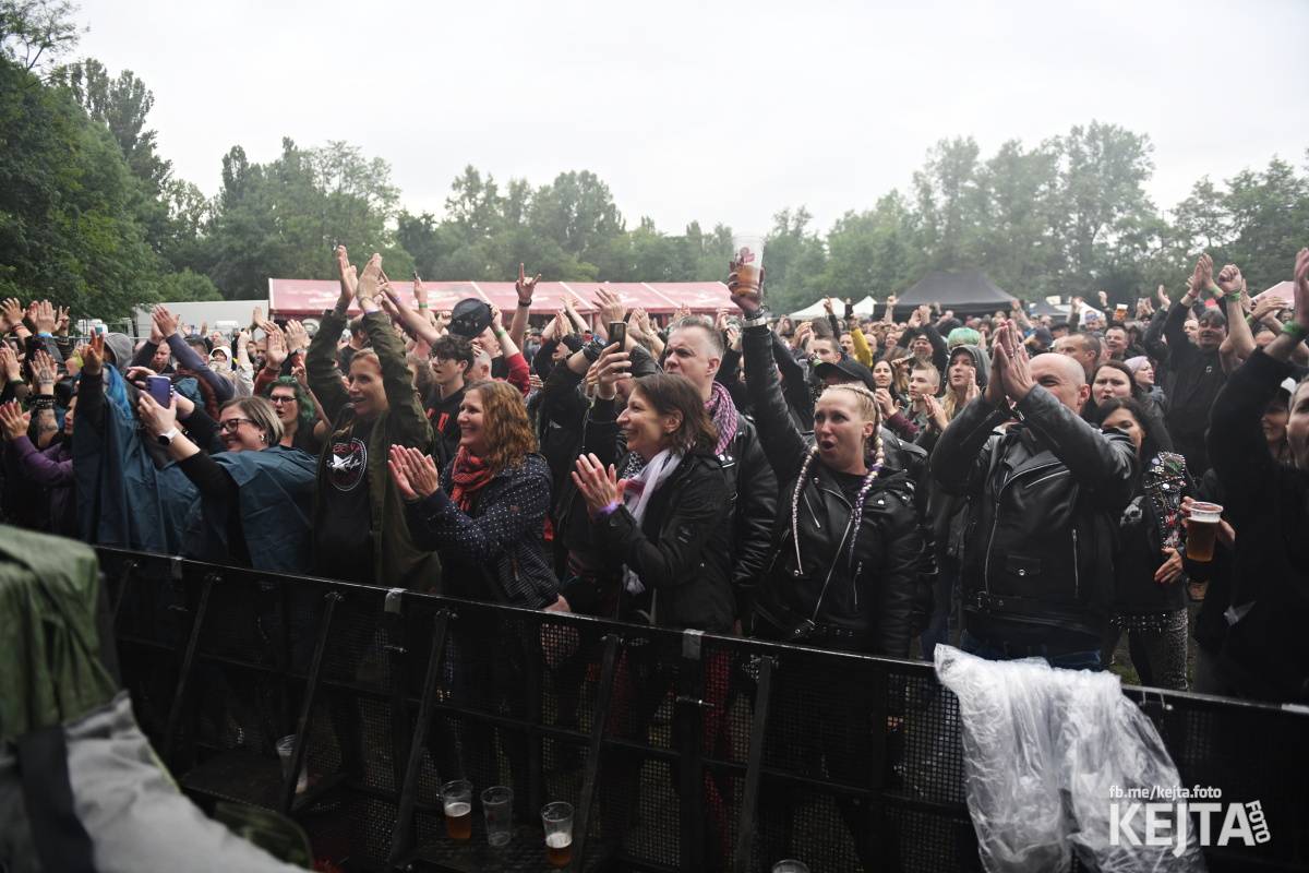 Punk's not dead, vy volové! Tři sestry do Ledáren pozvaly UK Subs, S.P.S. i tribute Plexis