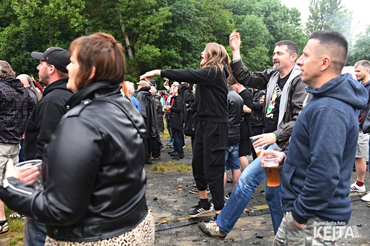 Punk's not dead, vy volové! Tři sestry do Ledáren pozvaly UK Subs, S.P.S. i tribute Plexis