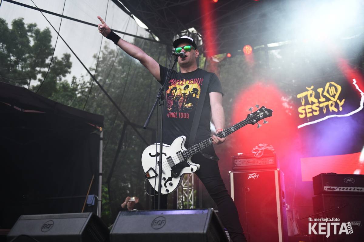 Punk's not dead, vy volové! Tři sestry do Ledáren pozvaly UK Subs, S.P.S. i tribute Plexis