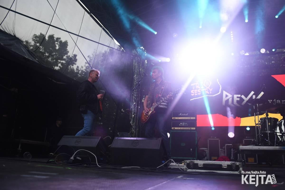 Punk's not dead, vy volové! Tři sestry do Ledáren pozvaly UK Subs, S.P.S. i tribute Plexis