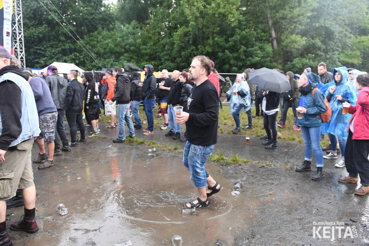 Punk's not dead, vy volové! Tři sestry do Ledáren pozvaly UK Subs, S.P.S. i tribute Plexis