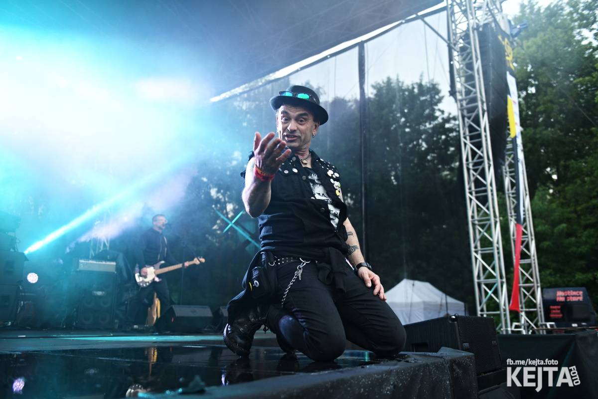 Punk's not dead, vy volové! Tři sestry do Ledáren pozvaly UK Subs, S.P.S. i tribute Plexis