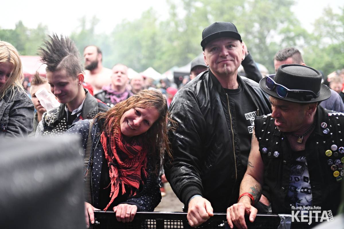 Punk's not dead, vy volové! Tři sestry do Ledáren pozvaly UK Subs, S.P.S. i tribute Plexis