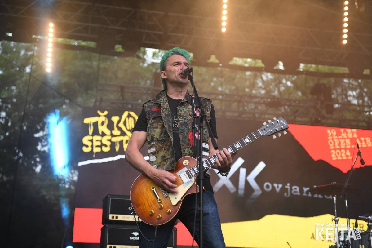 Punk's not dead, vy volové! Tři sestry do Ledáren pozvaly UK Subs, S.P.S. i tribute Plexis