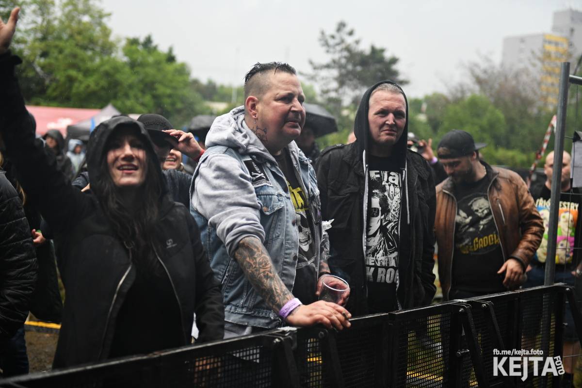 Punk's not dead, vy volové! Tři sestry do Ledáren pozvaly UK Subs, S.P.S. i tribute Plexis