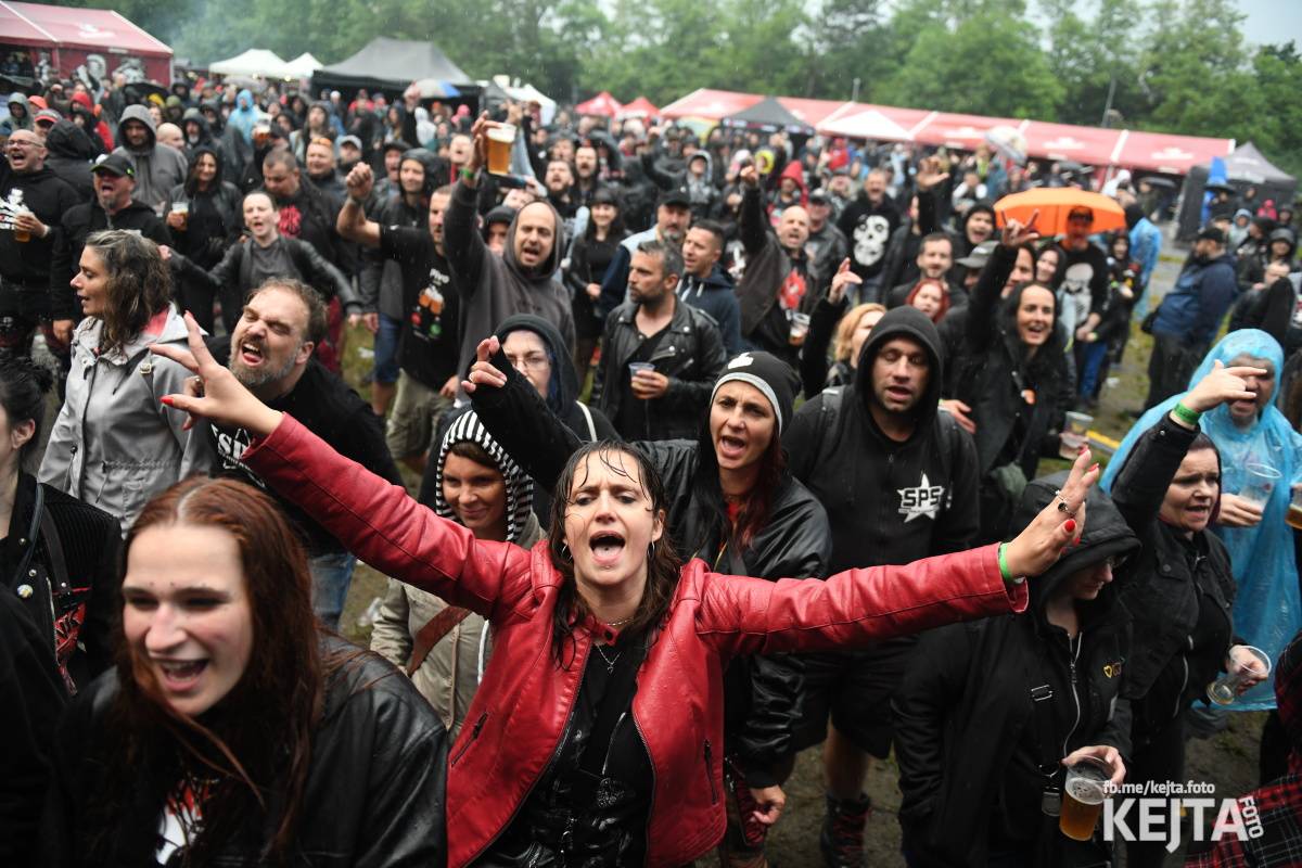 Punk's not dead, vy volové! Tři sestry do Ledáren pozvaly UK Subs, S.P.S. i tribute Plexis