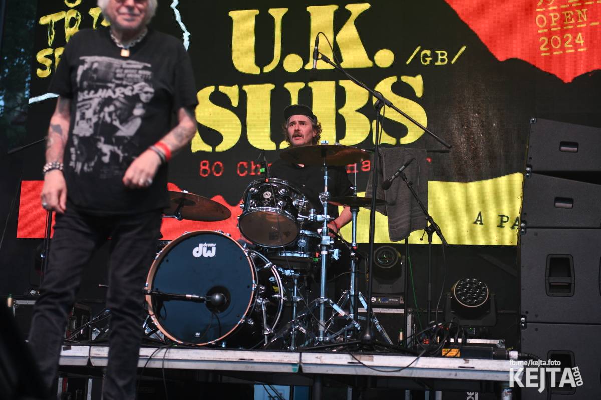 Punk's not dead, vy volové! Tři sestry do Ledáren pozvaly UK Subs, S.P.S. i tribute Plexis