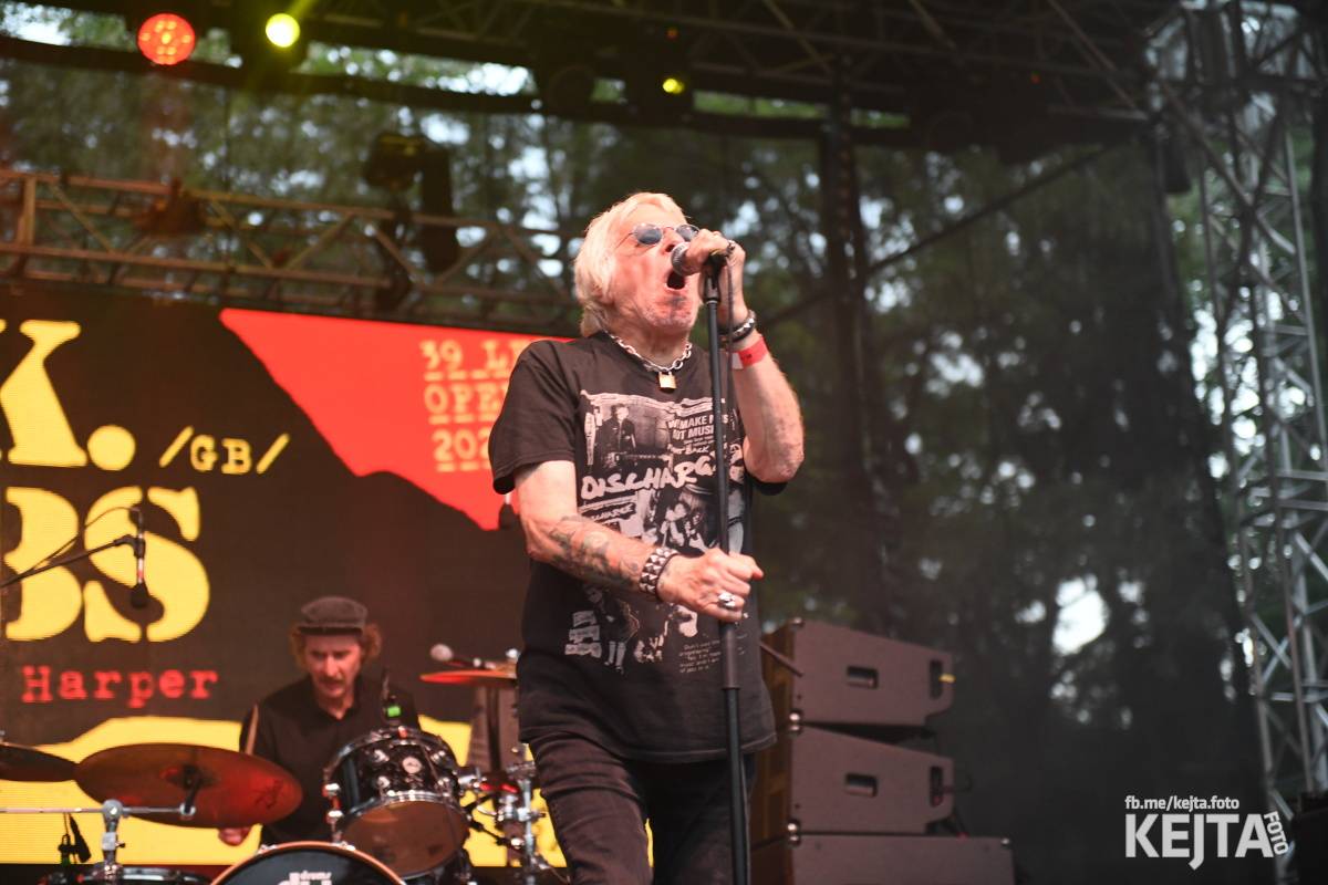 Punk's not dead, vy volové! Tři sestry do Ledáren pozvaly UK Subs, S.P.S. i tribute Plexis