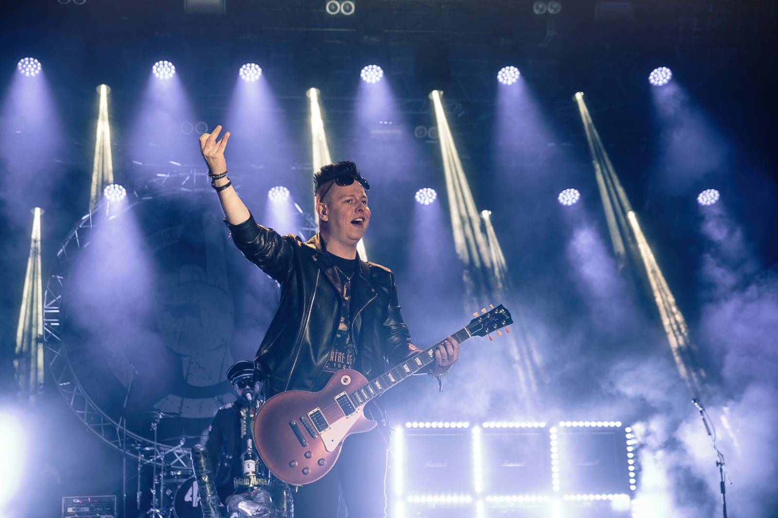 Rybičky 48 rozjely na pardubickém Majálesu ohňovou show, vystoupili také Mig 21, UDG a Jelen