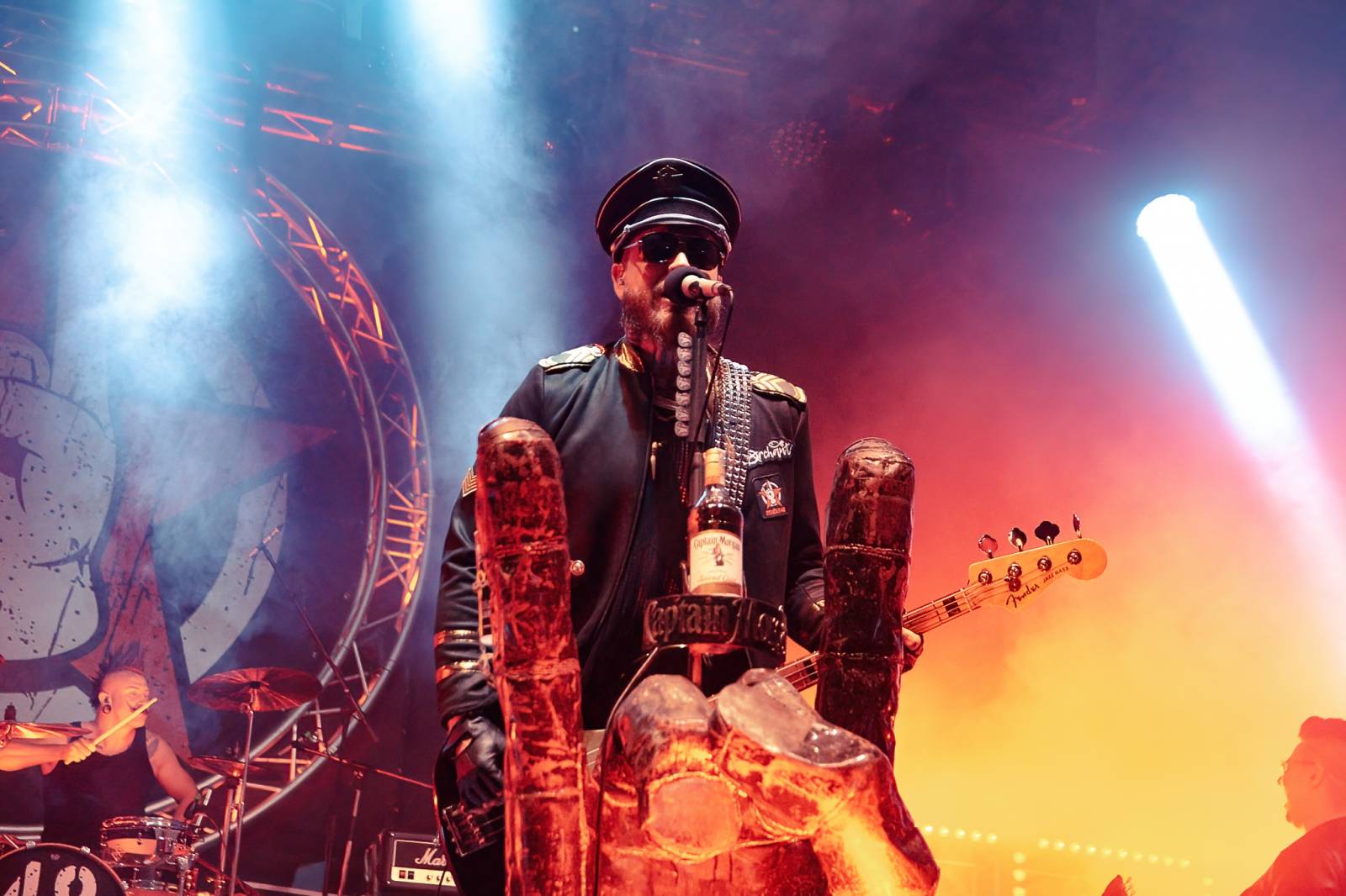 Rybičky 48 rozjely na pardubickém Majálesu ohňovou show, vystoupili také Mig 21, UDG a Jelen