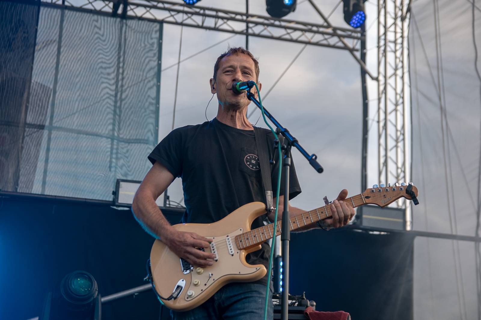 Rybičky 48 rozjely na pardubickém Majálesu ohňovou show, vystoupili také Mig 21, UDG a Jelen