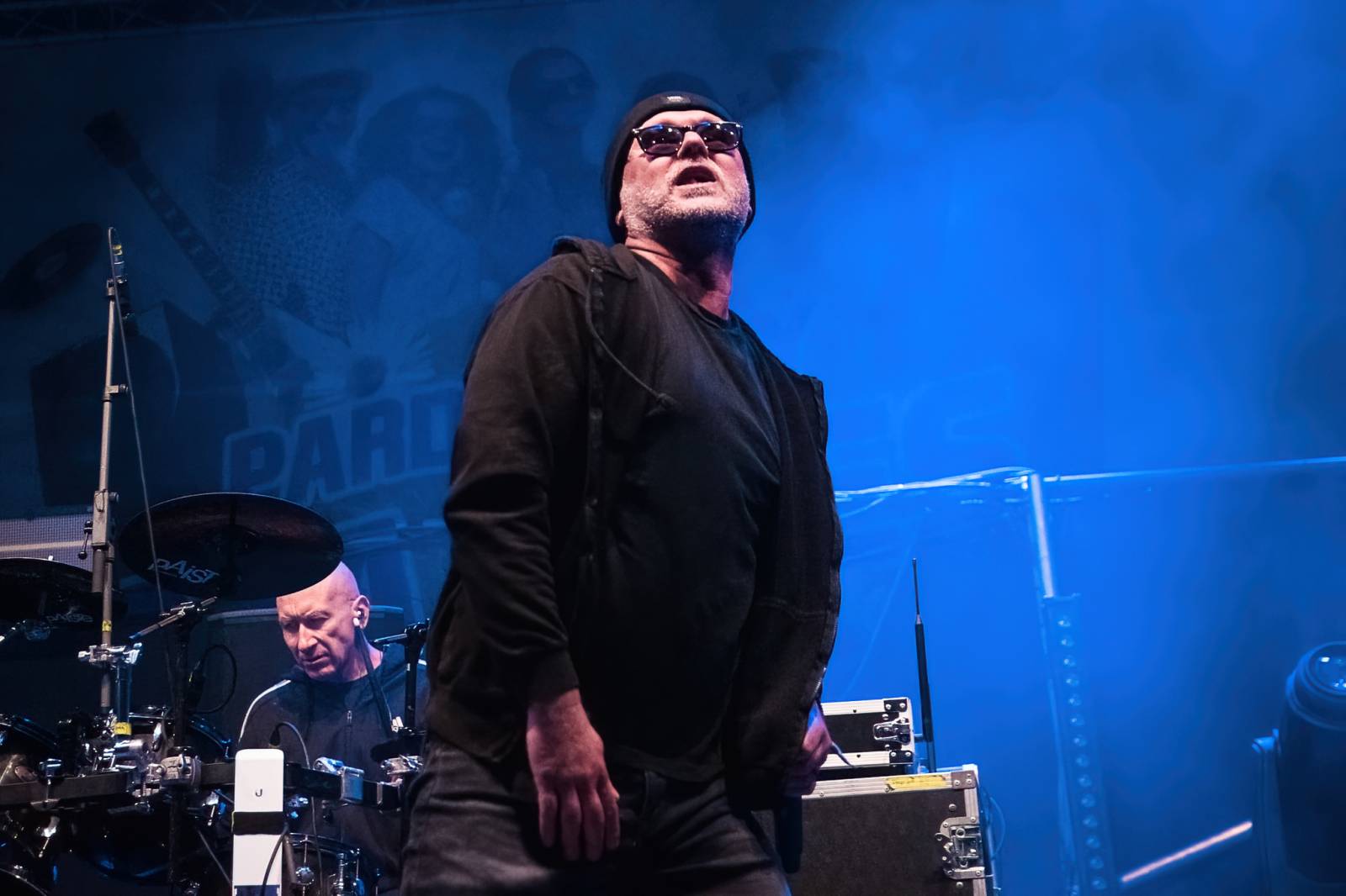 Rybičky 48 rozjely na pardubickém Majálesu ohňovou show, vystoupili také Mig 21, UDG a Jelen