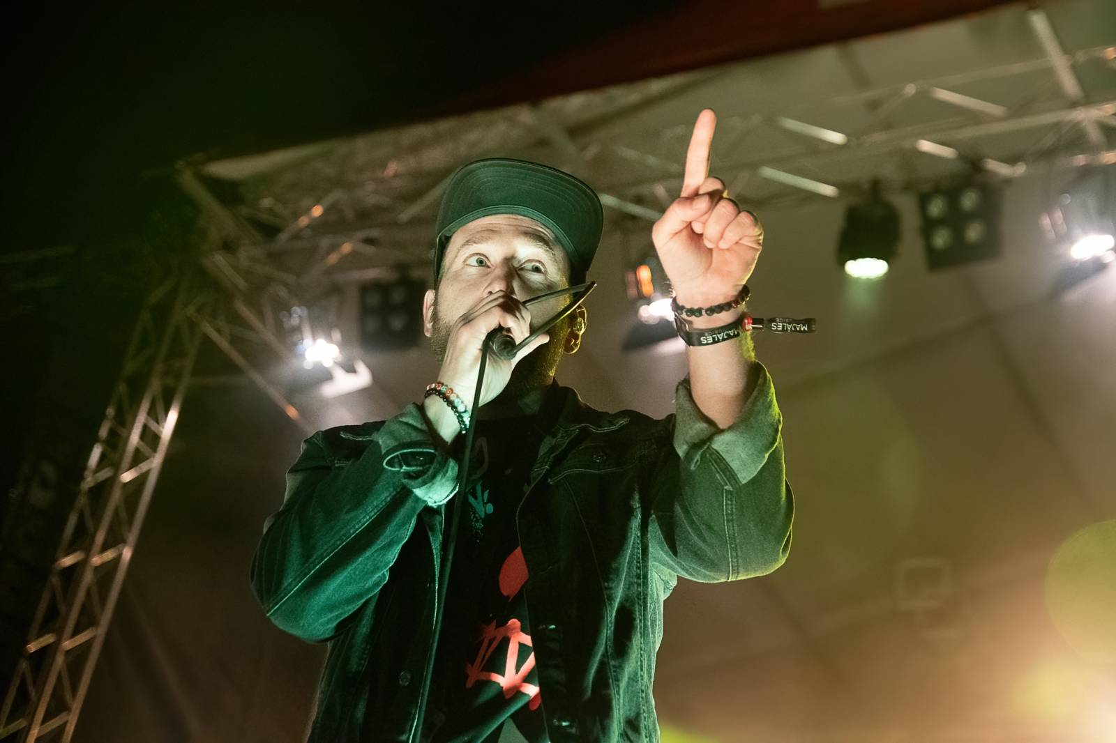 Rybičky 48 rozjely na pardubickém Majálesu ohňovou show, vystoupili také Mig 21, UDG a Jelen