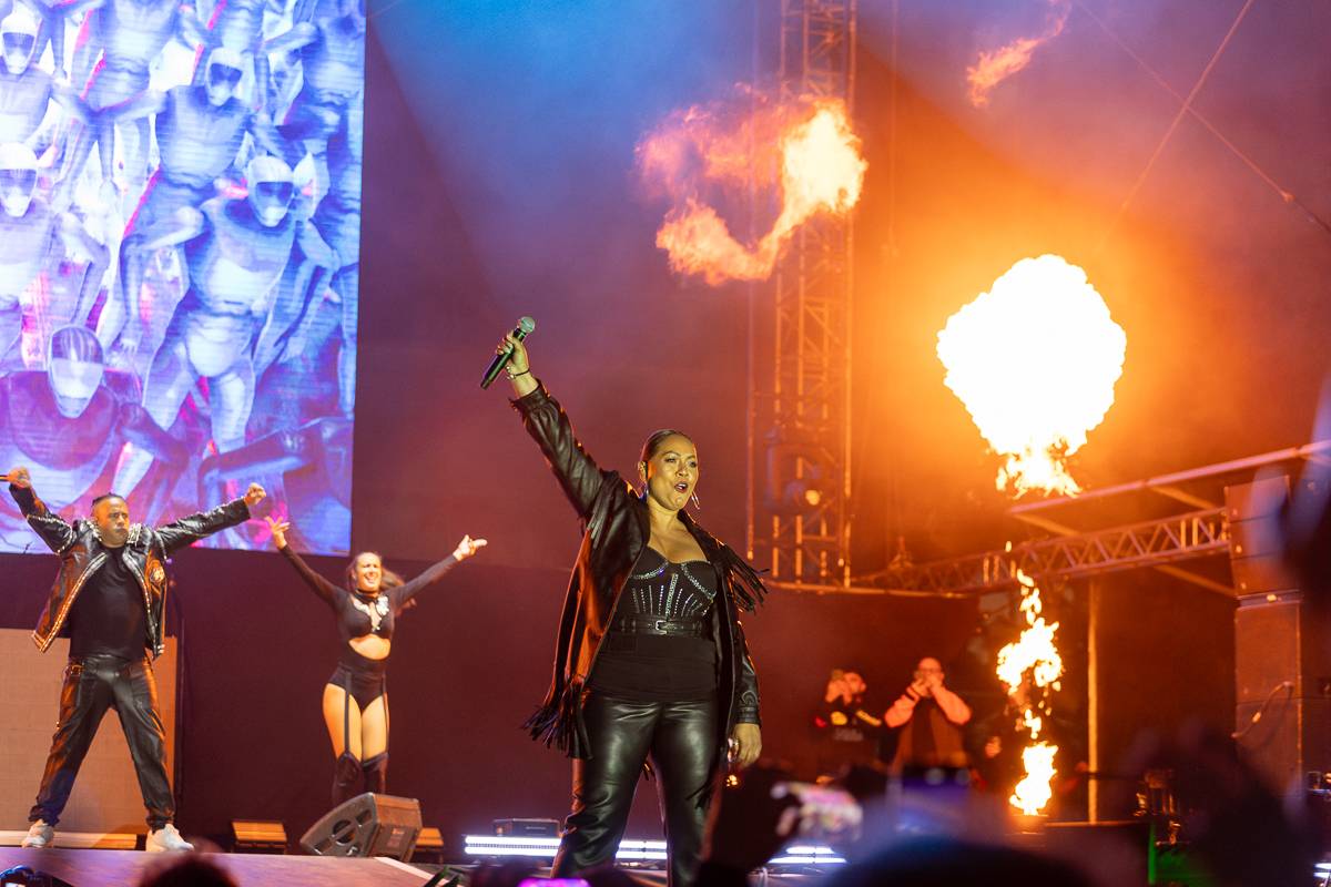 V Praze se vzpomínalo na devadesátky. Publikum roztančili Safri Duo, 2 Unlimited i domácí Lunetic