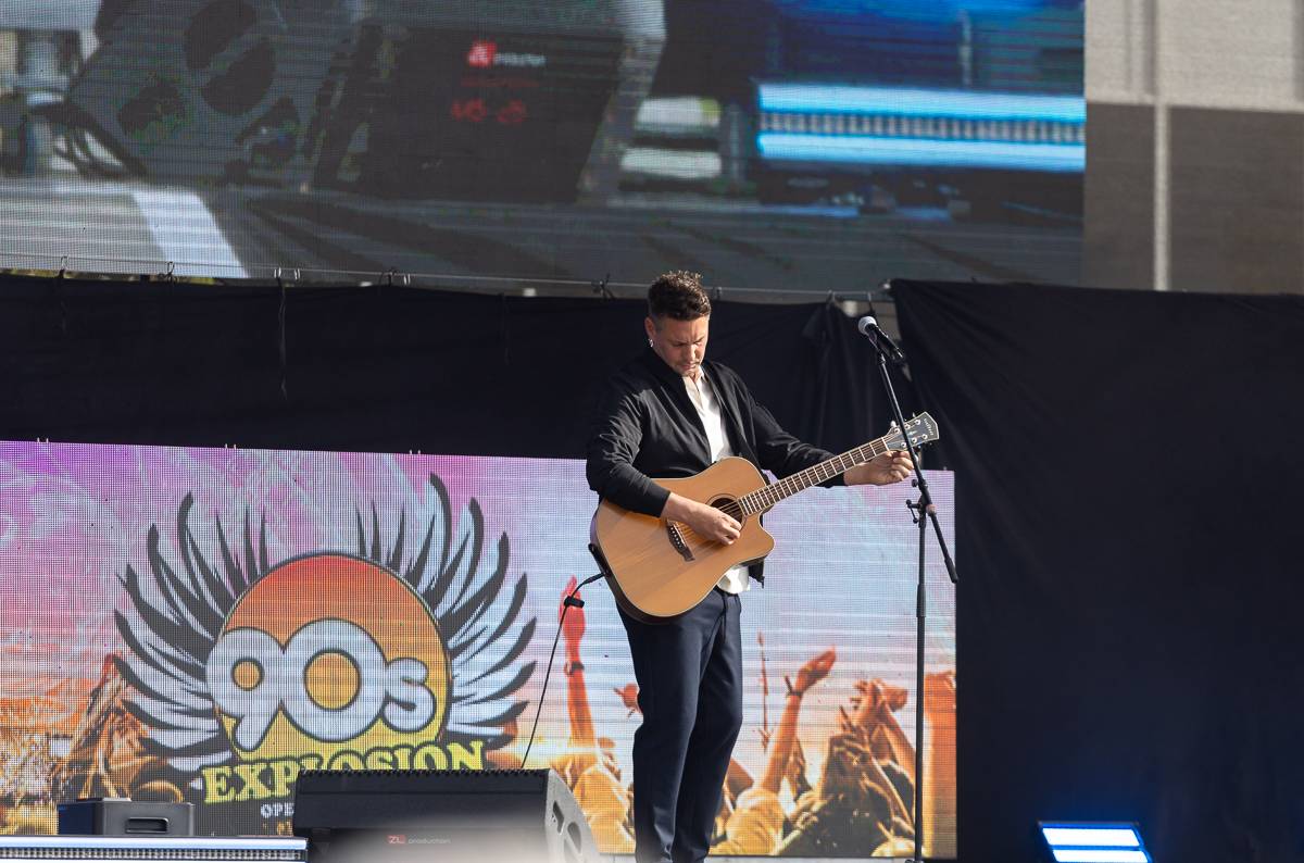 V Praze se vzpomínalo na devadesátky. Publikum roztančili Safri Duo, 2 Unlimited i domácí Lunetic