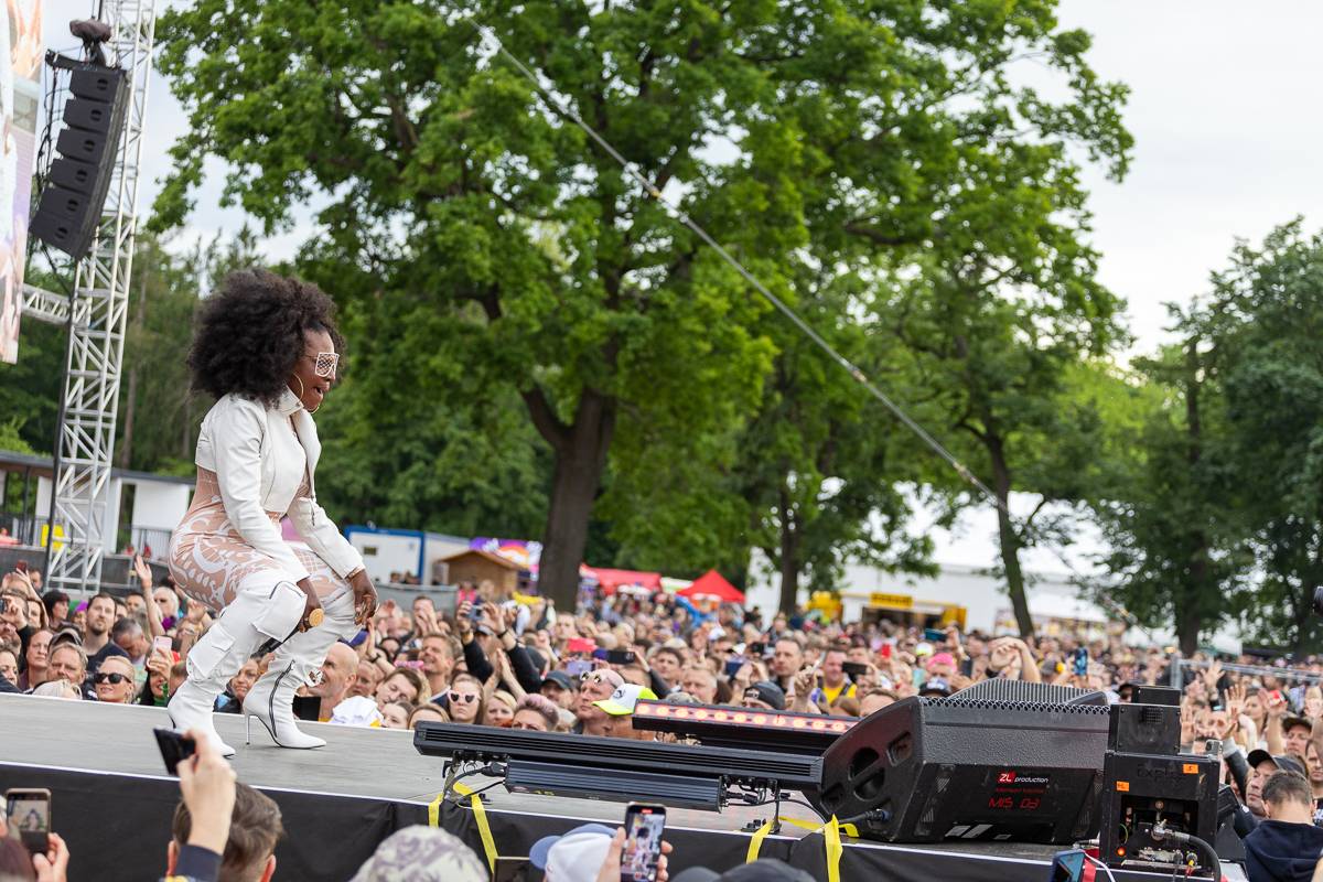 V Praze se vzpomínalo na devadesátky. Publikum roztančili Safri Duo, 2 Unlimited i domácí Lunetic