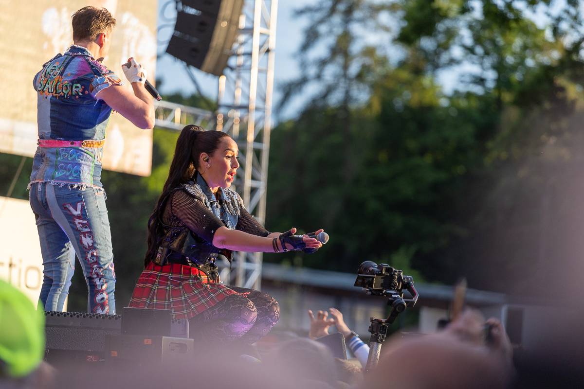 V Praze se vzpomínalo na devadesátky. Publikum roztančili Safri Duo, 2 Unlimited i domácí Lunetic