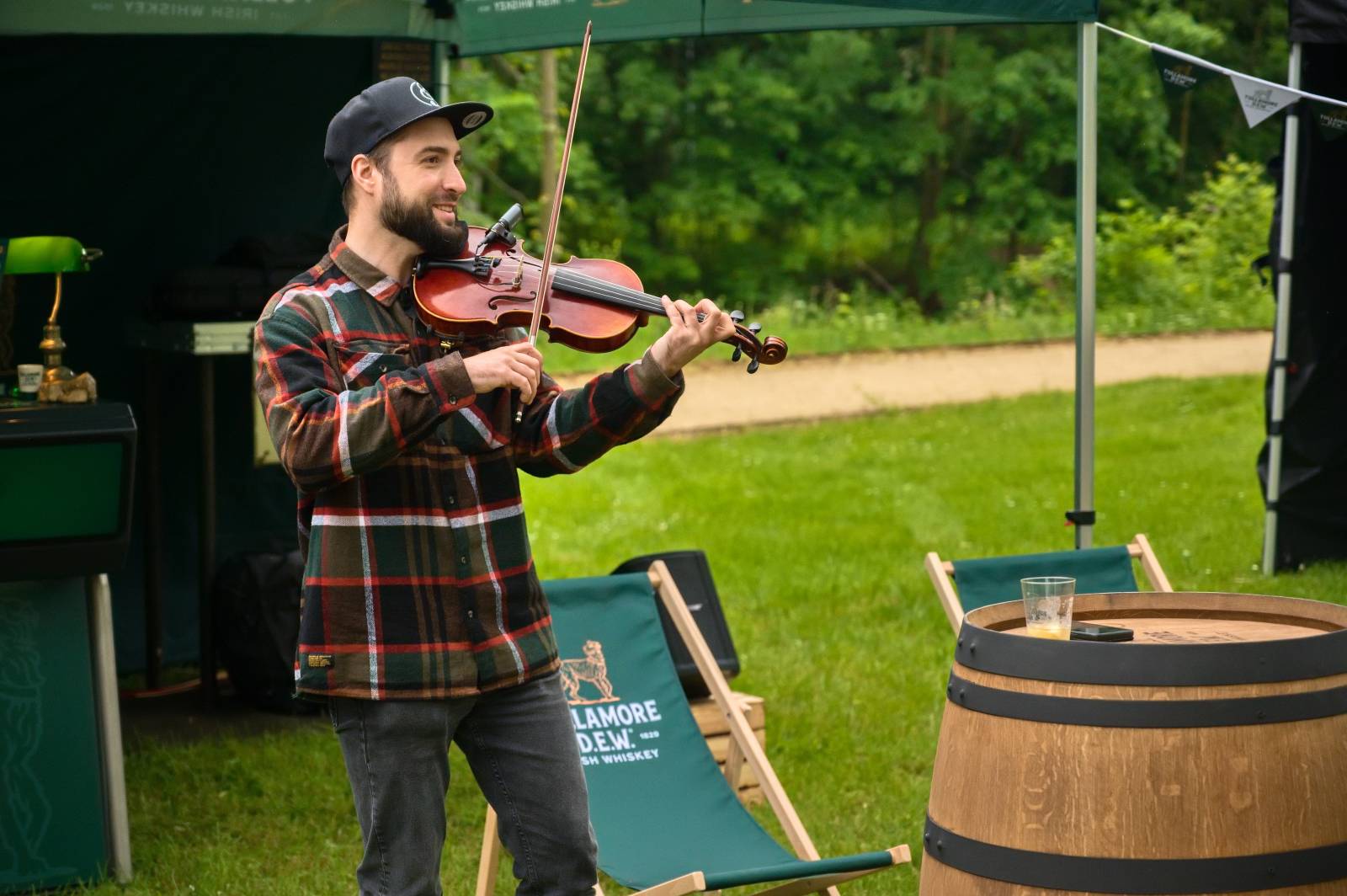 V Plzni se spojilo jídlo s hudbou. Zatímco Anna K. zpívala, Zdeněk Pohlreich rozjel svou kuchařskou show