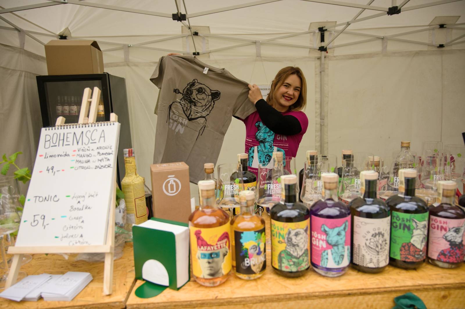 V Plzni se spojilo jídlo s hudbou. Zatímco Anna K. zpívala, Zdeněk Pohlreich rozjel svou kuchařskou show