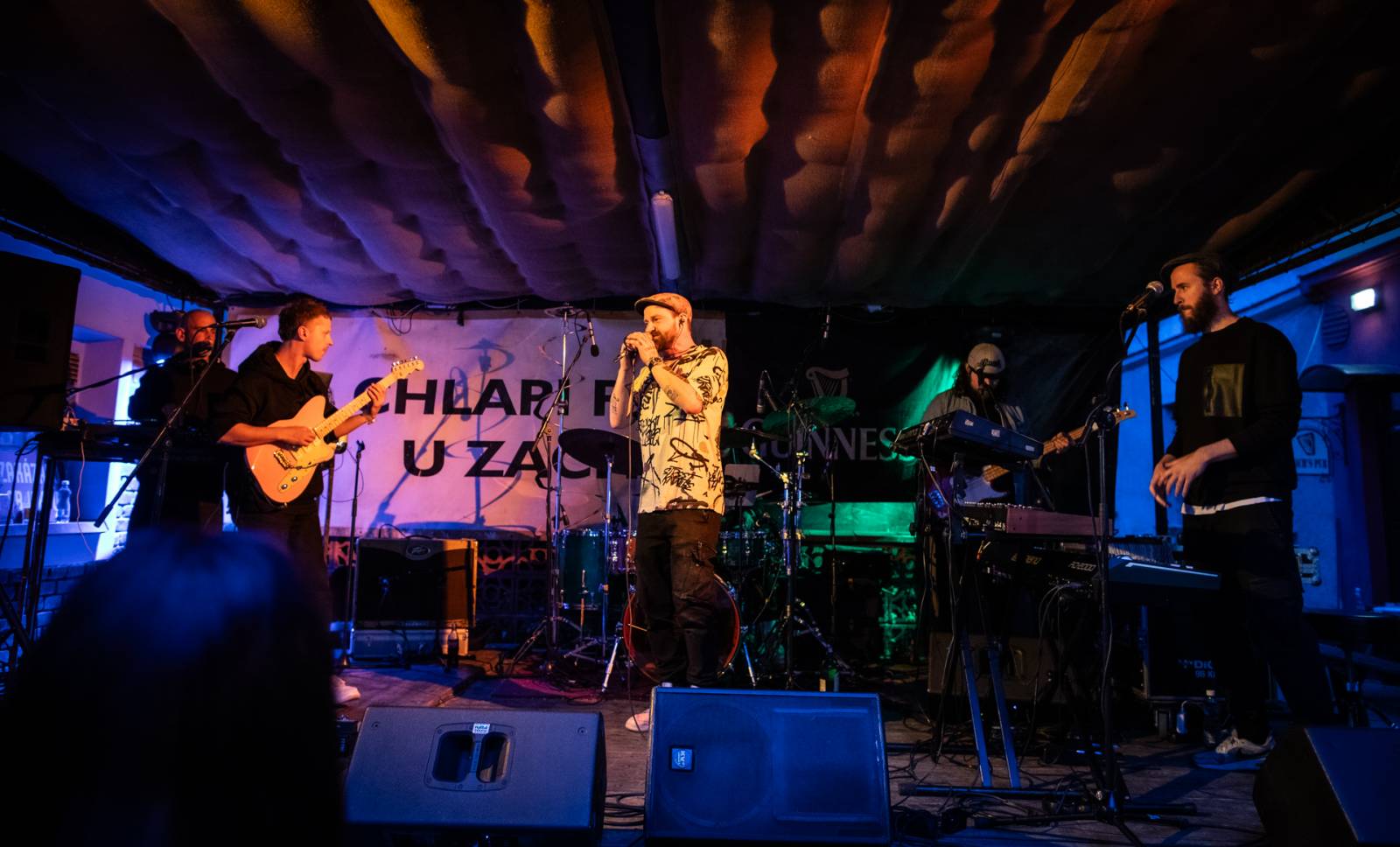 Prago Union bavili v Plzni hudbou i vtípky