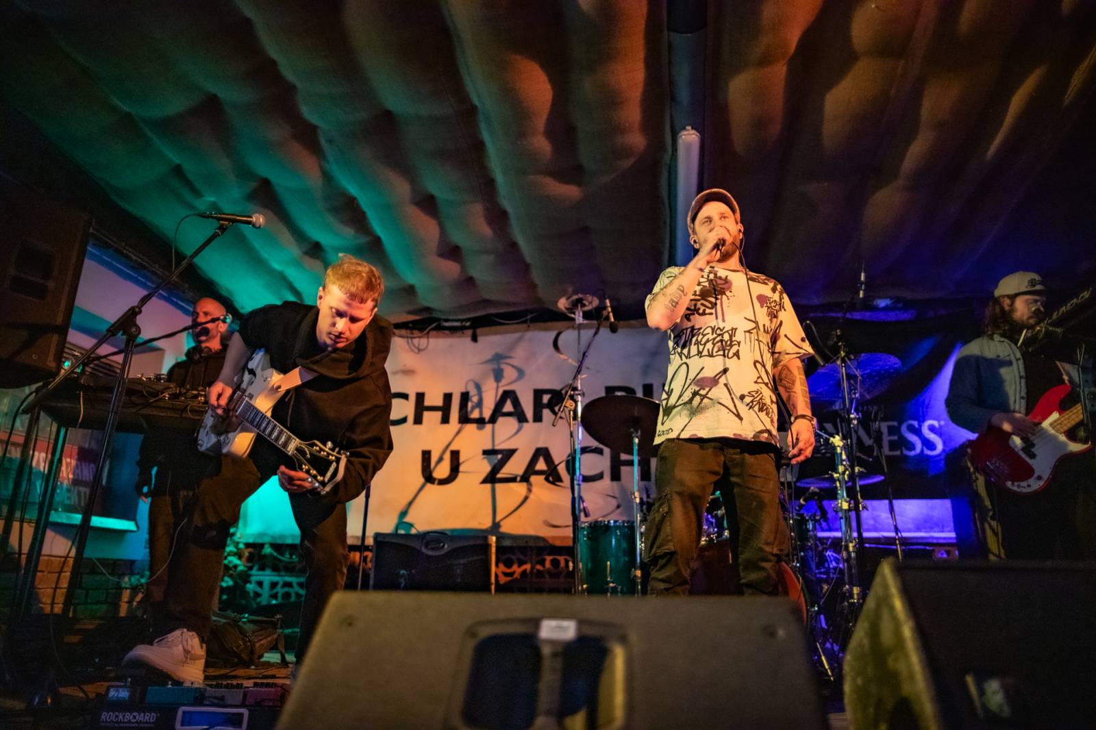 Prago Union bavili v Plzni hudbou i vtípky