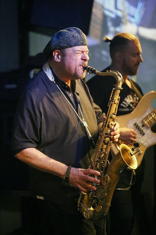 Mike Stern navštívil Slovensko, zahrál v Novém Mestě nad Váhom