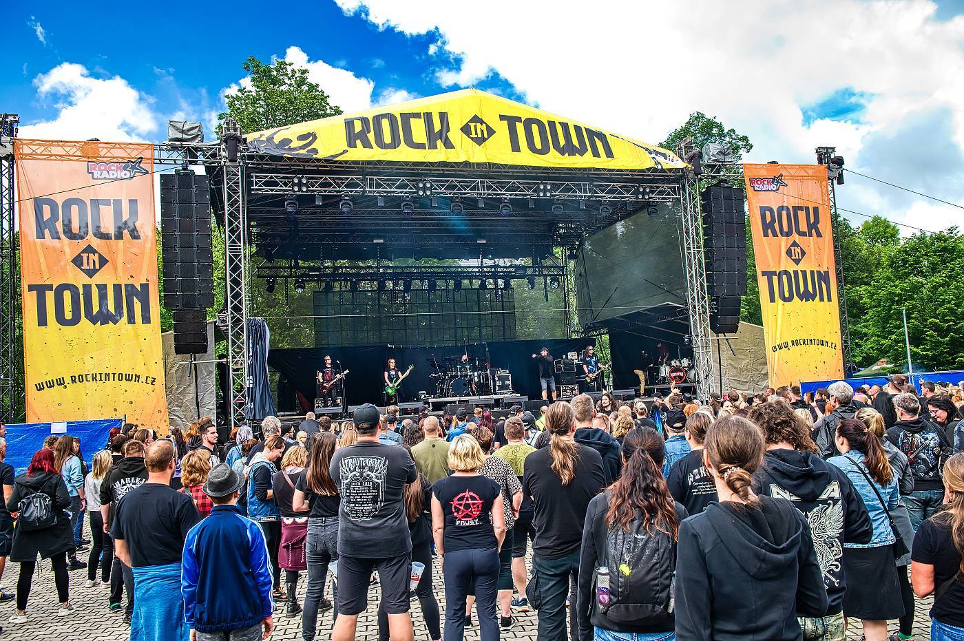 Festival Rock in Town zavítal do Plzně, přivezl Harlej, Tublatanku i Horkýže Slíže