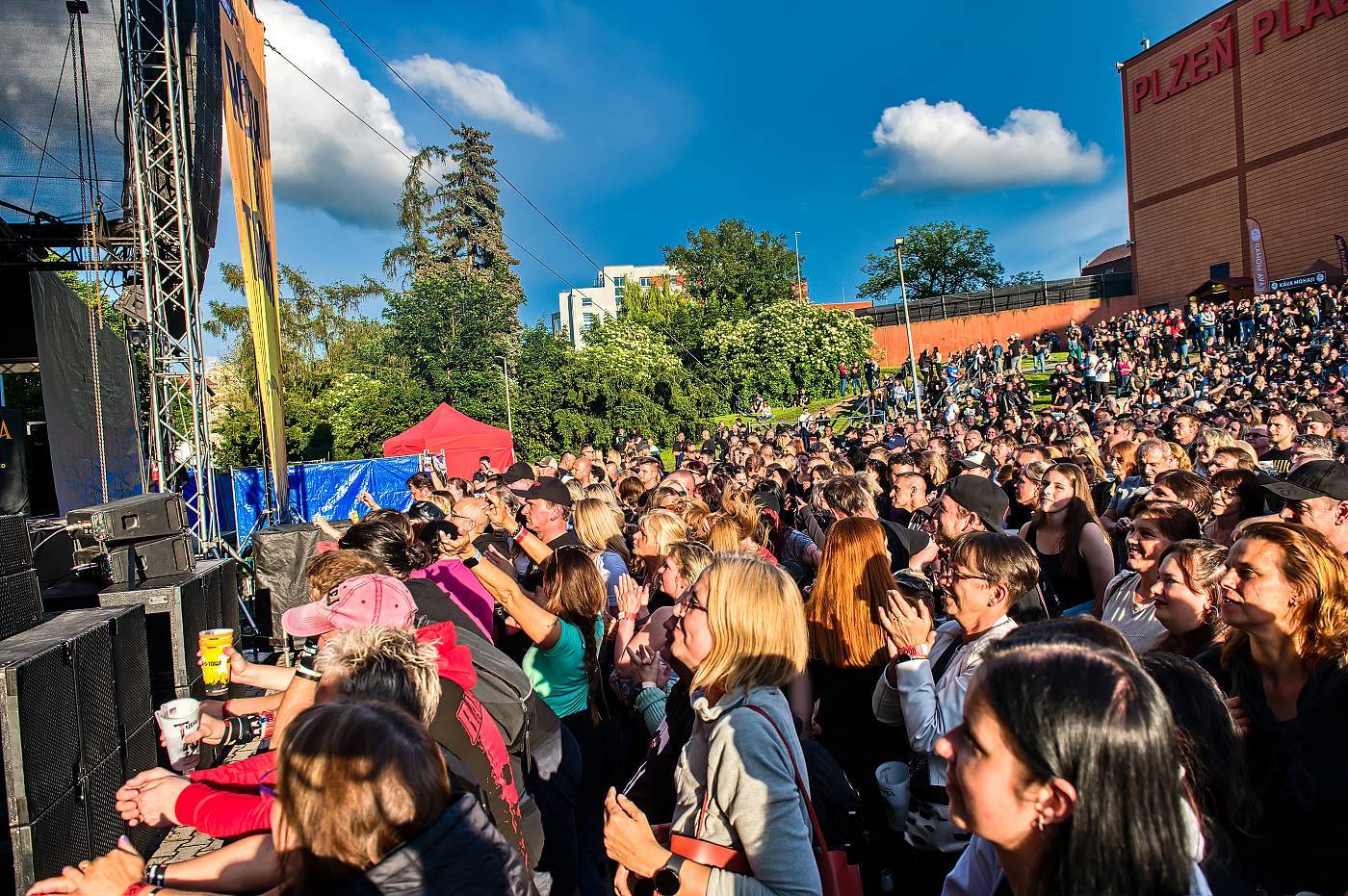Festival Rock in Town zavítal do Plzně, přivezl Harlej, Tublatanku i Horkýže Slíže