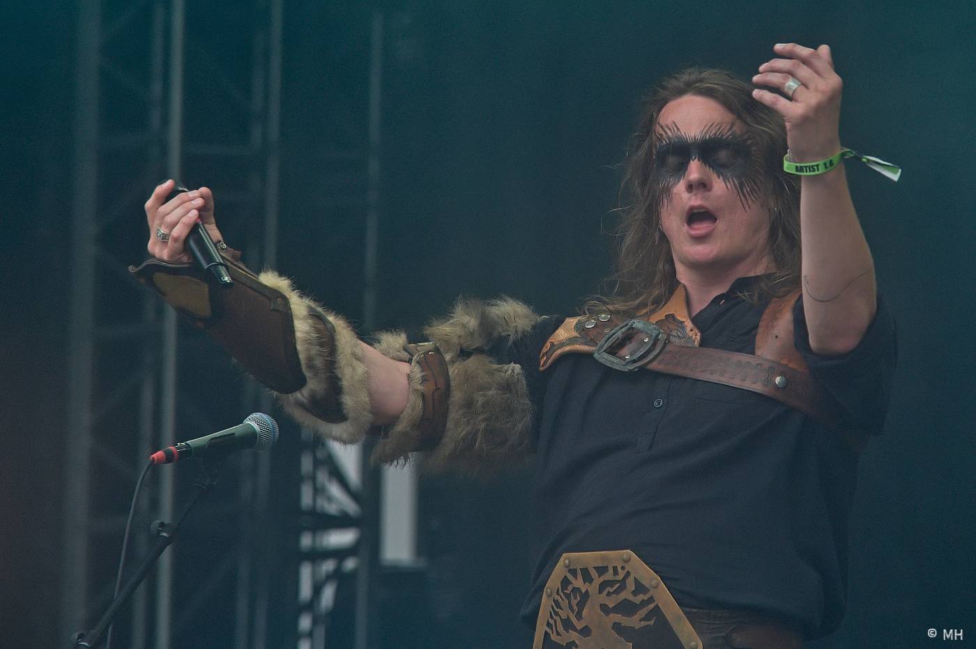 Metaloví fanoušci nejsou z cukru, v Plzni je neodradil ani déšť. Zahráli jim Tarja s Markem Hietalem, Sonata Arctica i Septicflesh