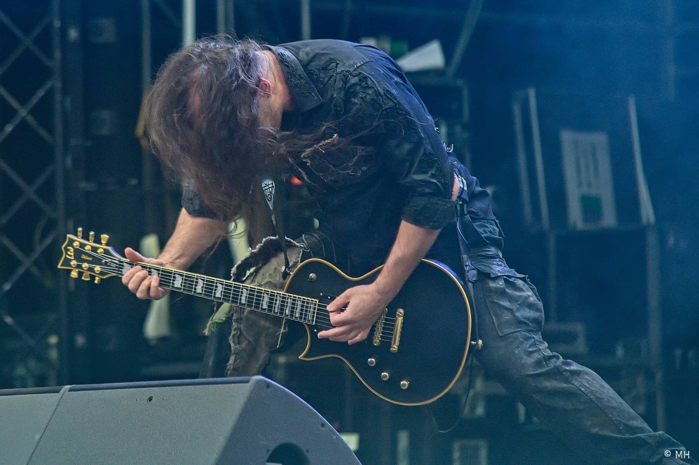 Metaloví fanoušci nejsou z cukru, v Plzni je neodradil ani déšť. Zahráli jim Tarja s Markem Hietalem, Sonata Arctica i Septicflesh