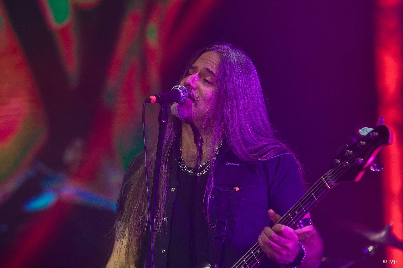 Metaloví fanoušci nejsou z cukru, v Plzni je neodradil ani déšť. Zahráli jim Tarja s Markem Hietalem, Sonata Arctica i Septicflesh