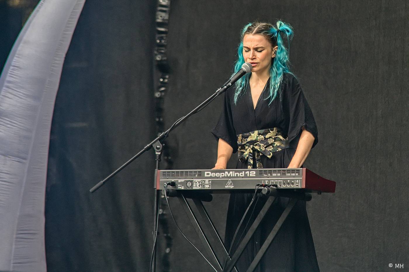 Metalfest zakončili ohňovou show Dimmu Borgir. S deštěm se fanoušci vypořádali po svém