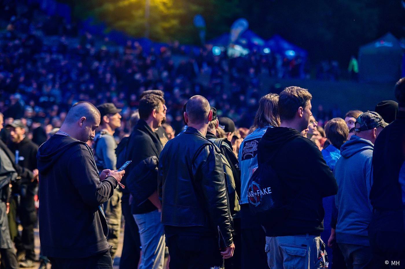 Metalfest zakončili ohňovou show Dimmu Borgir. S deštěm se fanoušci vypořádali po svém