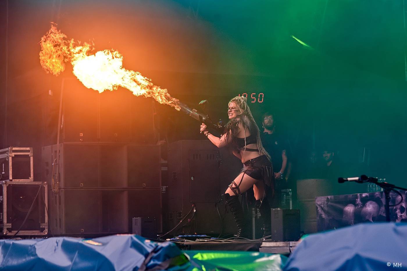 Metalfest zakončili ohňovou show Dimmu Borgir. S deštěm se fanoušci vypořádali po svém