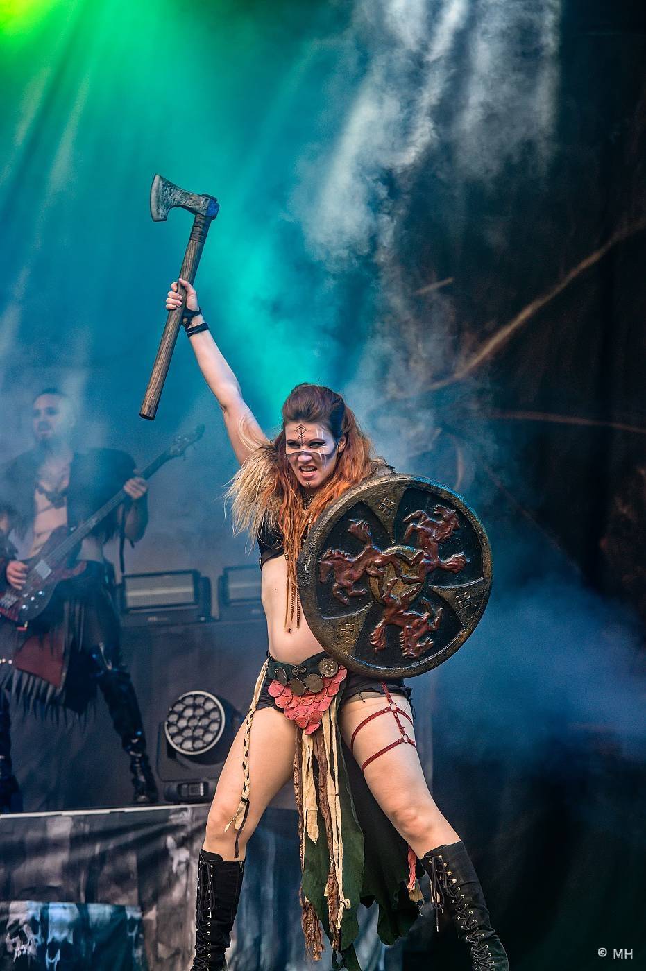 Metalfest zakončili ohňovou show Dimmu Borgir. S deštěm se fanoušci vypořádali po svém