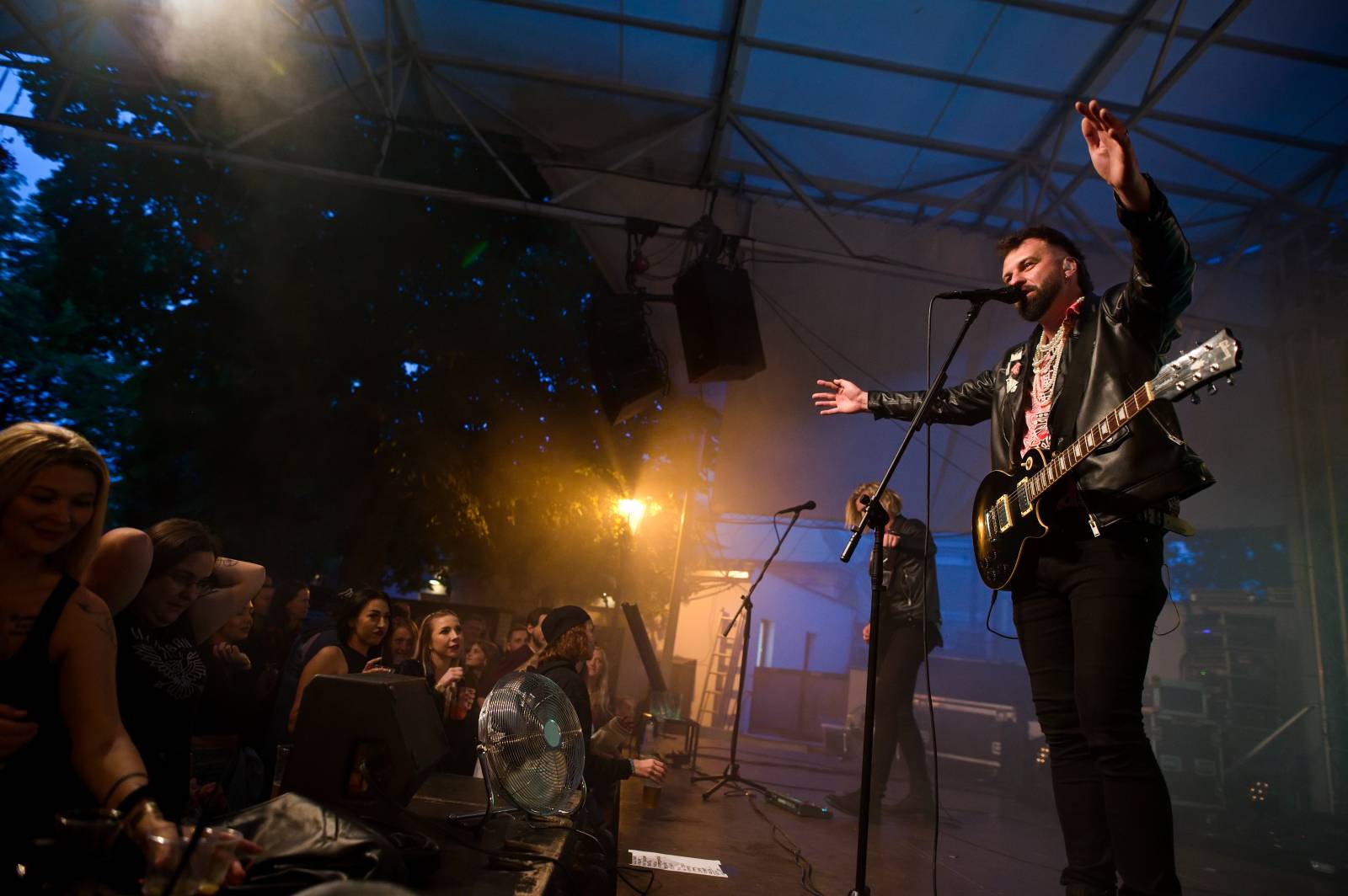 Civilní obrana v Praze znovu oslavila plnoletost, předskakovali jí Reeko a Maniac 