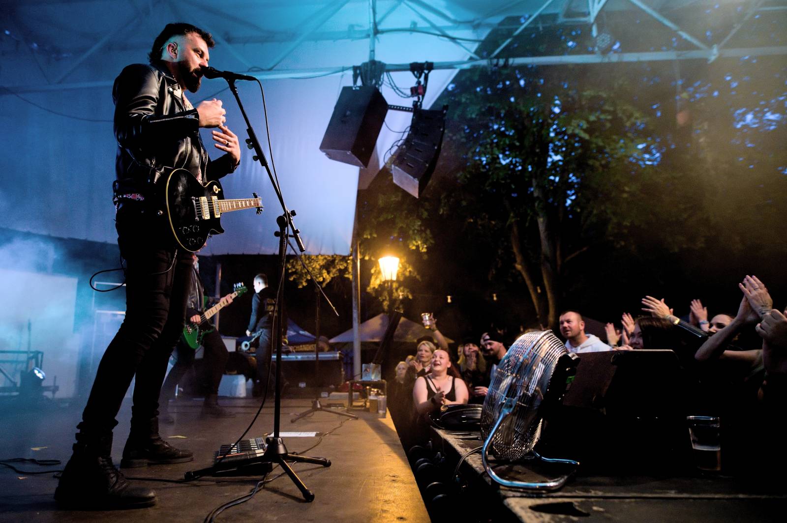 Civilní obrana v Praze znovu oslavila plnoletost, předskakovali jí Reeko a Maniac 