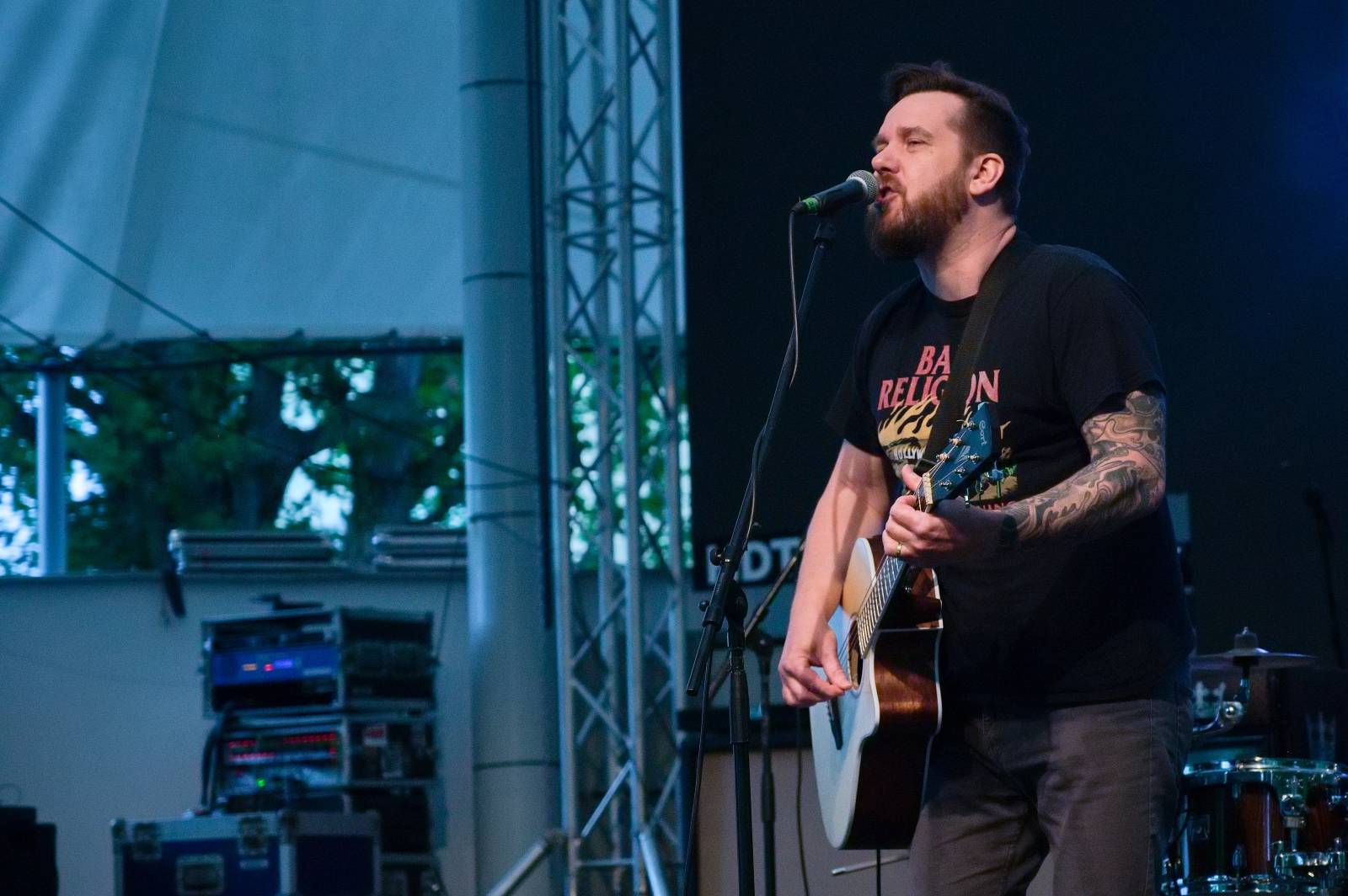 Civilní obrana v Praze znovu oslavila plnoletost, předskakovali jí Reeko a Maniac 