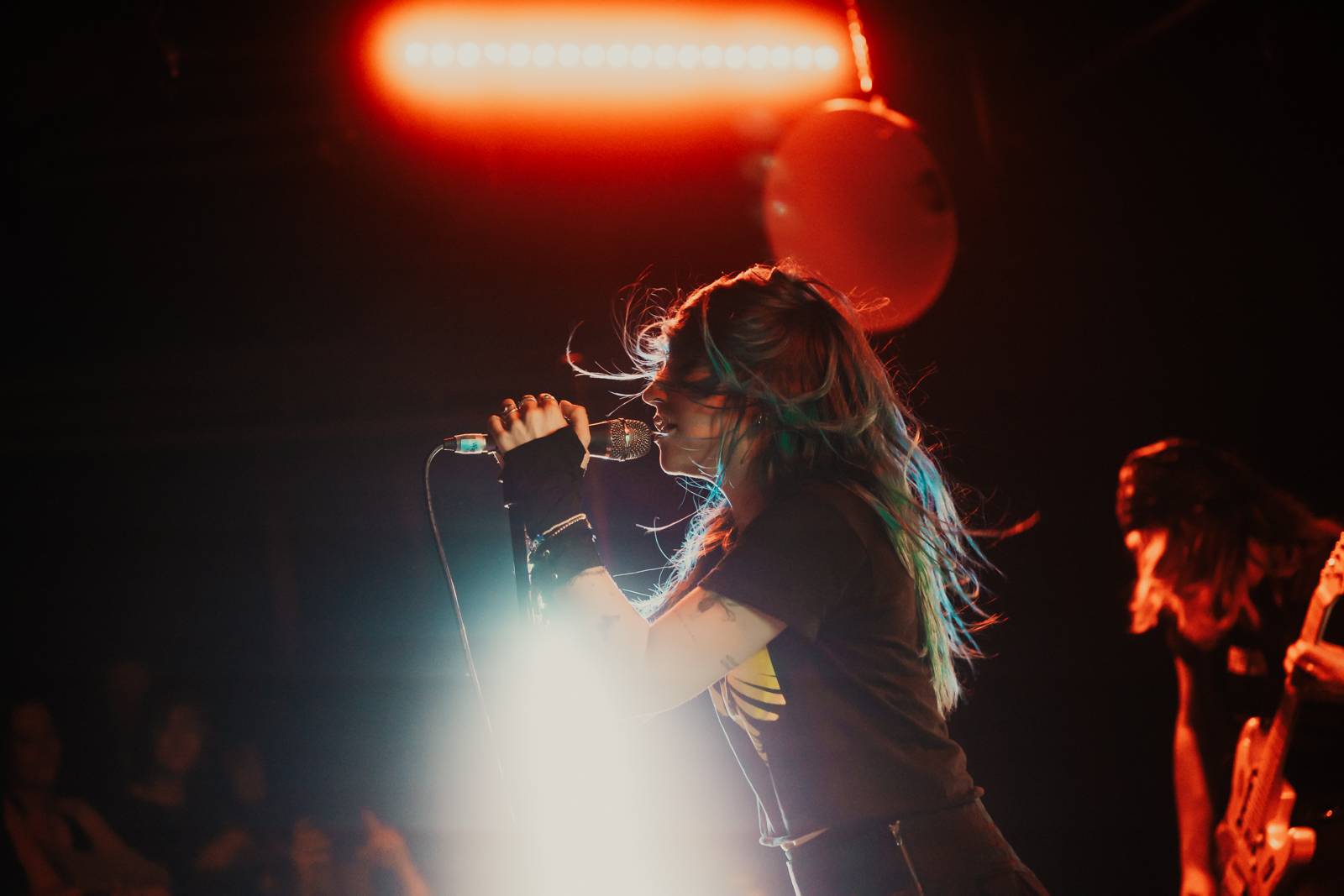 Charlotte Sands se vrátila do Prahy v roli headlinerky, fanouškům představila debutové album