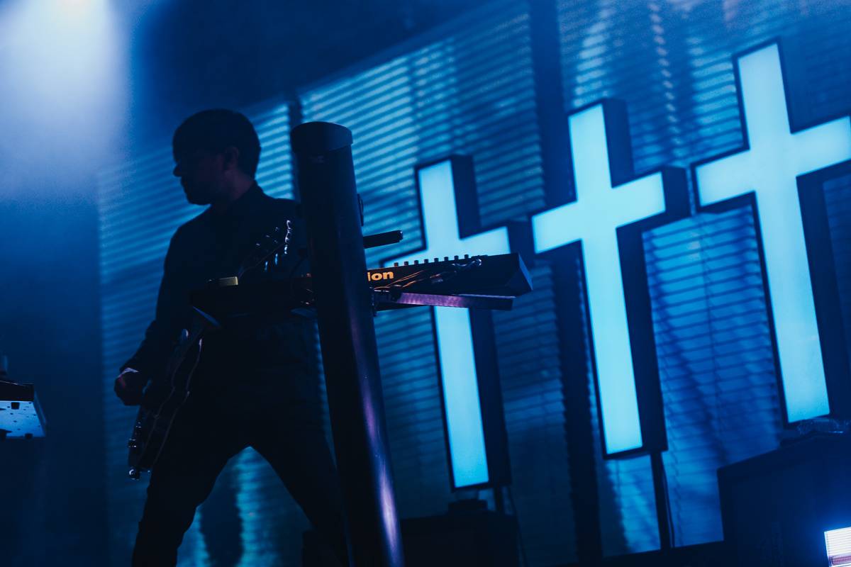 Kus Deftones opět v Praze. Chino Moreno představil v Roxy projekt Crosses