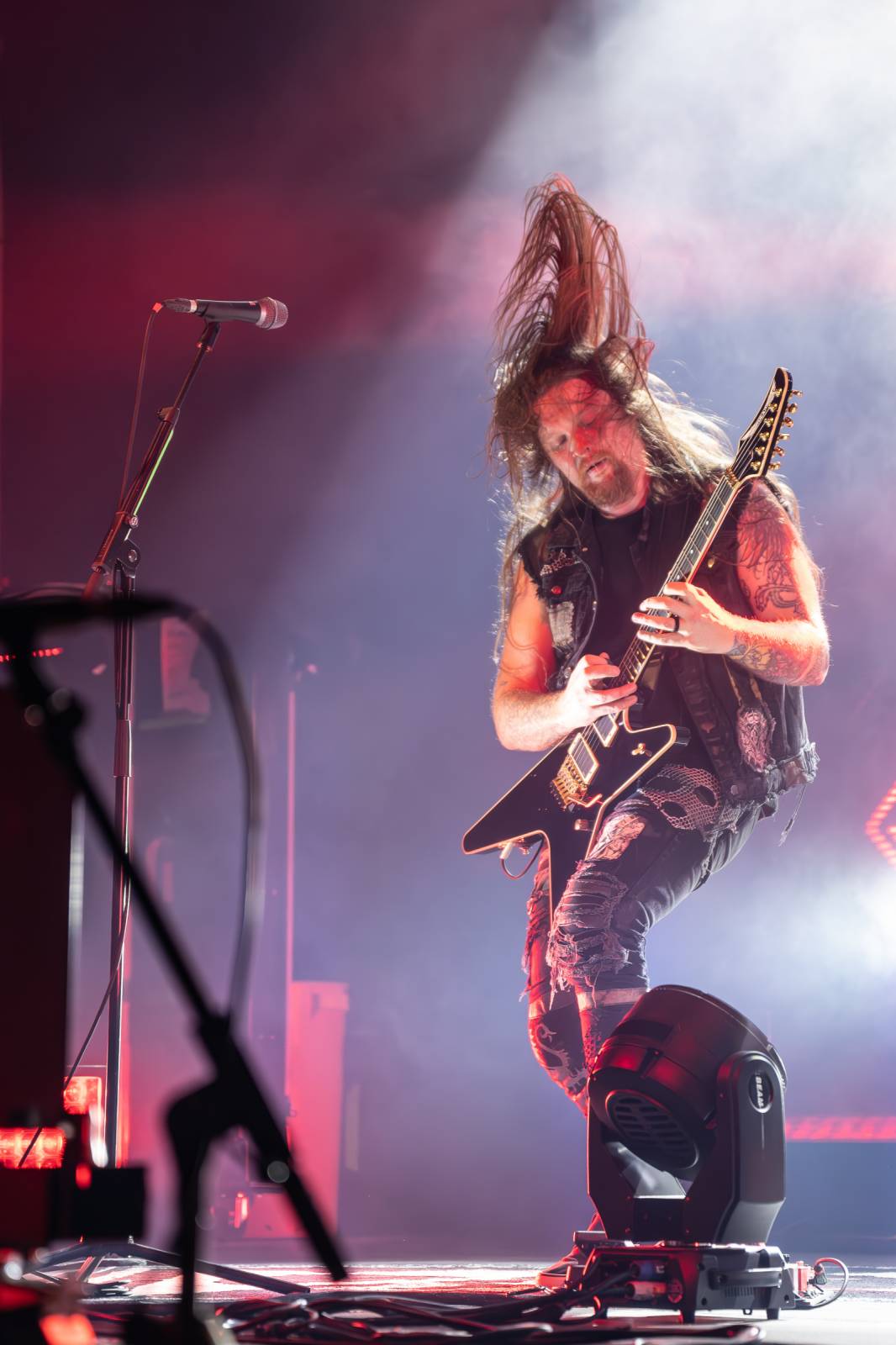 Machine Head splatili českým fanouškům dluh, strhnout dav ale nedokázali