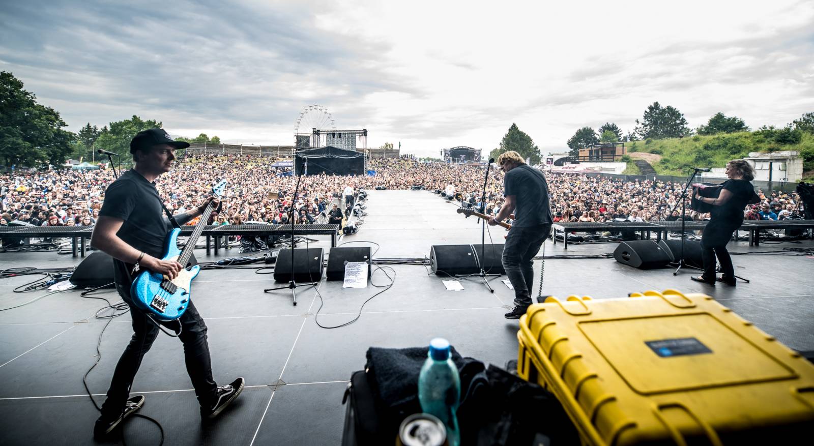 ONLINE: Druhý den Rock for People. Do Hradce dorazí The Offspring, Parkway Drive i Vypsaná fiXa